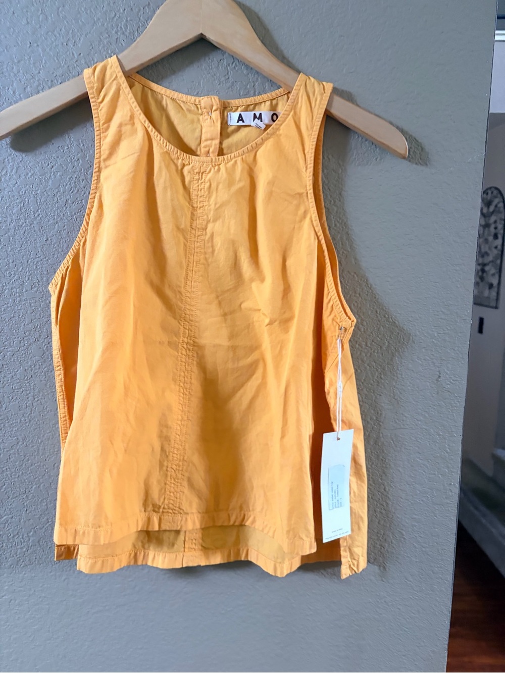 NWT!  NWT AMO Anne Tank Size s